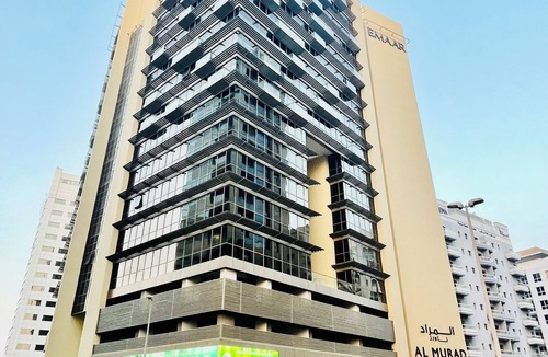 Al Barsha 1 Apartment | COZYHOME apartment in enchanting Dubai with WiFi, fitness room, AC
