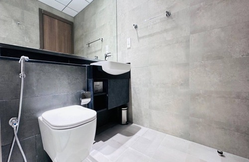 Dubai Sports City House | Dancenter Home Urban Nest