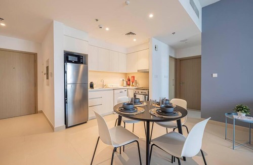 Dubai Apartment | Daniels 1BR at Creek Horizon with Park View