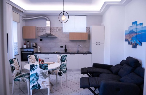 Gragnano Apartment | DAY DREAMS HOME-SORRENTO & AMALFI COAST