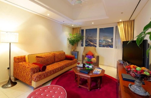 Dubai Media City Apartment | DELUXE 2 BEDROOM APARTMENT, MARINA DUBAI