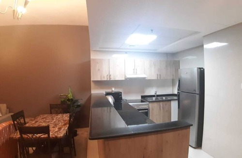 Dubai Marina Apartment | Deluxe 2 bedroom apartment with full marina view