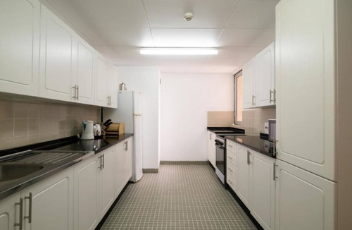 Trade Center Apartment | Deluxe 3BR Near World Trade Center Dubai