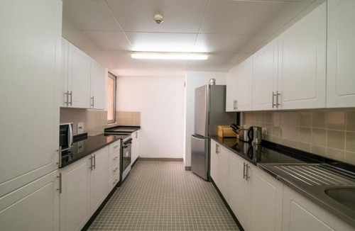 Trade Center Apartment | Deluxe 3BR Near World Trade Center Dubai