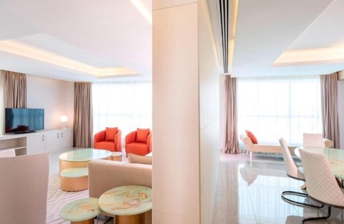 Al Qasimia Apartment | Deluxe Room Near Al Maha Regency Hotel Sharjah