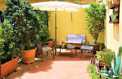 Quartieri Spagnoli Bed & Breakfast | Di affreschi e volte