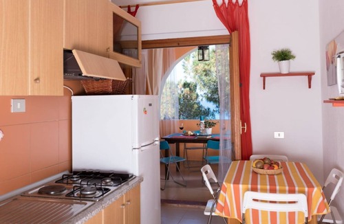 Sas Linnas Siccas Apartment | [Dimora dell'Arco] Seaside Apartment with Stunning Views