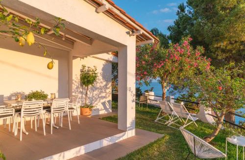 Santa Maria Apartment | Dimore Acquasale- Sea View Houses