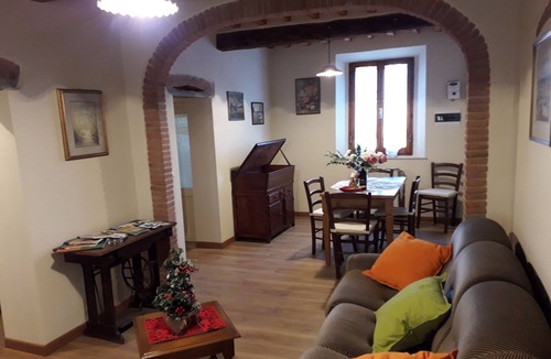 Terricciola Apartment | Dina's House Tuscany Holidays