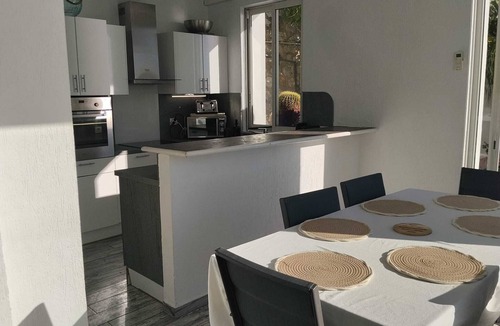 Eze Apartment | Direct front beach EZE