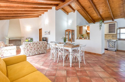 Rudalza House | Domos Pintadas Cottage Rosa, Rudalza, Italy