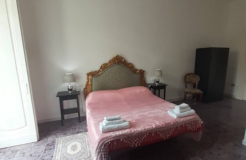 Santa Maria Capua Vetere House | Domus Morfeo at the center of the historic city of Santa Maria Capua Vetere