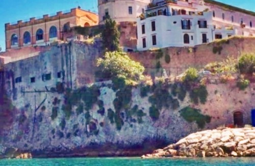 Gaeta Apartment | Domus Vittorio double room with balcony and sea view