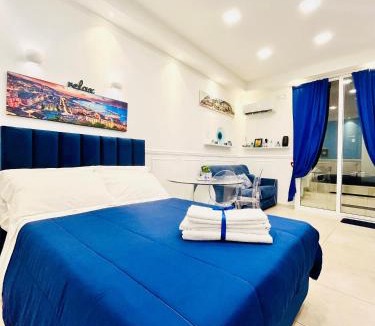 Quartieri Spagnoli Apartment | Donn'Anna Naples City Center