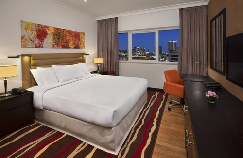 Al Barsha 1 Hotel | DoubleTree by Hilton Hotel and Residences Dubai – Al Barsha