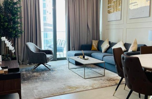 Bur Dubai Apartment | Downtown Views 1