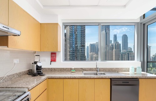 Downtown Dubai Apartment | Dream Inn - Premium Apartment with Burj Khalifa viewn