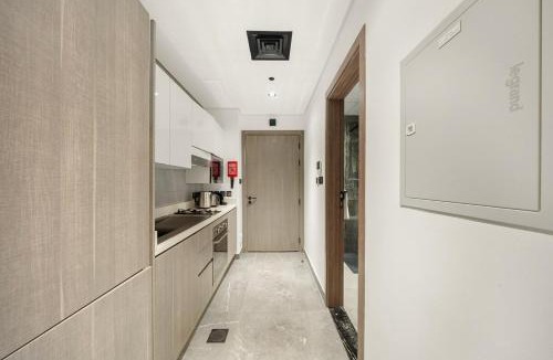 Al Barsha Apartment | Dubai Arjan Studio - Near Miracle Garden, Hills Mall & Attractions