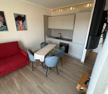 Murat Town Apartment | Echoes