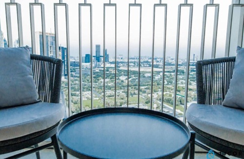 Za'abeel 2 Apartment | Elegant 1 BR Downtown with Burj View next to Dubai Mall in Downtown Views ll