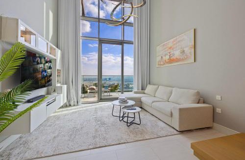 Business Bay Apartment | Elegant 1BR Sky Villa High-Rise Luxury Stay