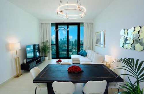 Bur Dubai Apartment | Elegant Apartment with Direct access to Dubai Mall