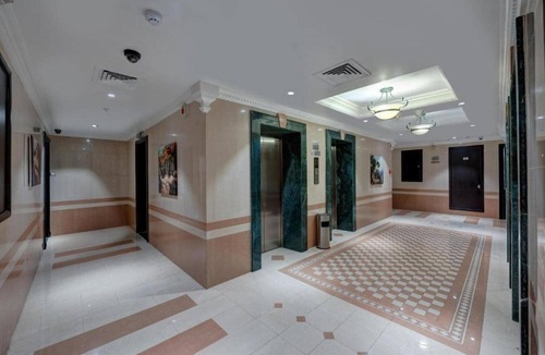 Trade Centre 1 House | Elegant Burj Stay in Dubai