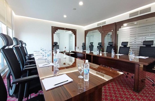 Trade Centre 1 House | Elegant Burj Stay in Dubai