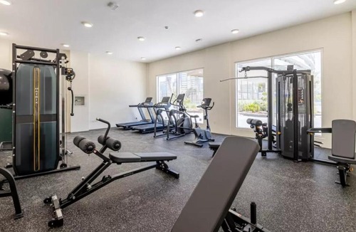 Business Bay Apartment | Elegant Studio in City Center with Balcony