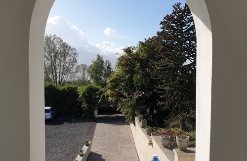 Trecase House | Elegante Villa Posta tra i Percorsi del Parco Nazionale del Vesuvio