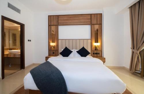 Deira Apartment | Emora 1 BR Apartment
