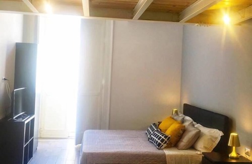 Naples City Centre Bed & Breakfast | EmyJo Central B&B