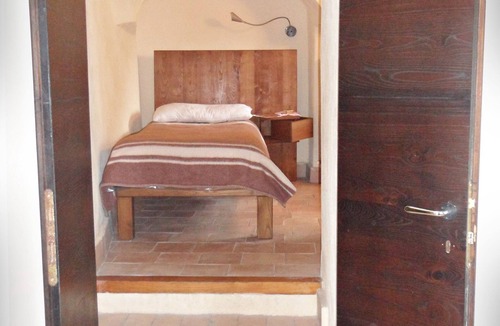 Palena Hostel | Eremo Celestiniano Madonna dell'Altare - Hostel