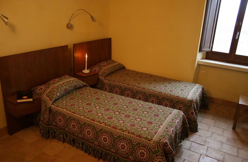 Palena Hostel | Eremo Celestiniano Madonna dell'Altare - Hostel