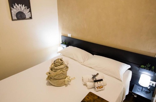 Murat Town Bed & Breakfast | Essential Rooms
