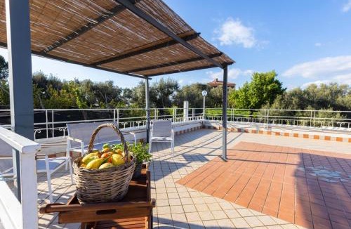 Priora Villa | Estate4home - Villa Louise