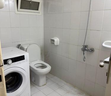 Al Qasimia House | EXECUTIVE FEMALE SHARING BED SPACE near BUS STOP & CORNICHE