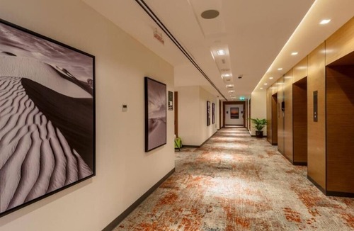 Al Satwa Apartment | Executive Room Near Dwtc Downtown By E R