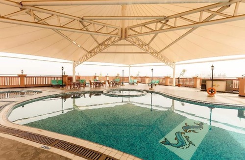Beach & Coast Apartment | Executive Suite Near American School