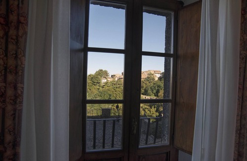 Proceno Apartment | Experience a breathtaking vacation in a castle, restaurant,stunning views