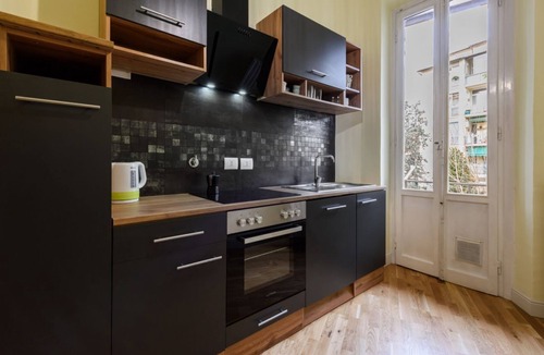 Careggi Rifredi Apartment | Fabbroni 3 bedrooms in Florence by Mmega