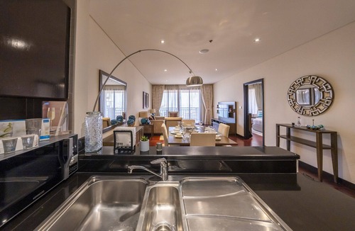 Trade Centre 1 Apartment | Fabulous 1 bedroom apartment - Anantara Resort