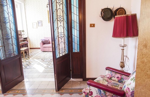 Gianicolense Apartment | * FAMILY APARTMENT IN TRASTEVERE * 220sqm -6 bedrooms in the center of ROME!