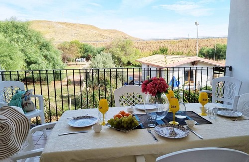 Capo Rizzuto Condo | Family-friendly 2-bedroom apartment 2 steps from the Sea