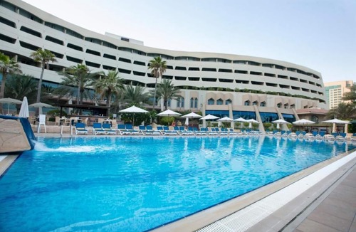 Beach & Coast Apartment | Family Room Near Al Khan Beach