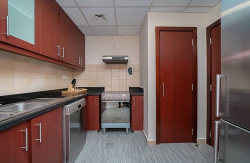Dubai Marina Apartment | Fantastic Sea Views Apt in JBR by the Beach