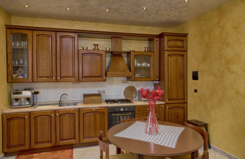 Petacciato Villa | Fantastic Villa with Pool, Wi-Fi, Air Conditioning & Home Theater; Pets Allowed
