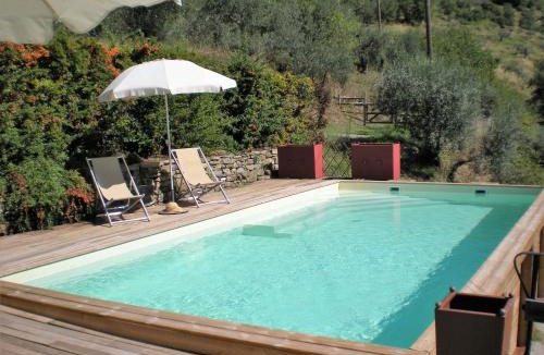 Cortona Old Town House | Farmhouse in Cortona with pool