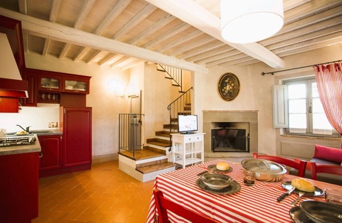 Castiglion Fibocchi Apartment | Farmhouse San Pietro apartment Corbezzolo