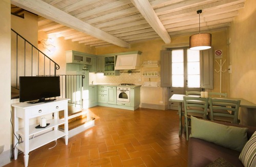 Castiglion Fibocchi Apartment | Farmhouse San Pietro apartment Cypress